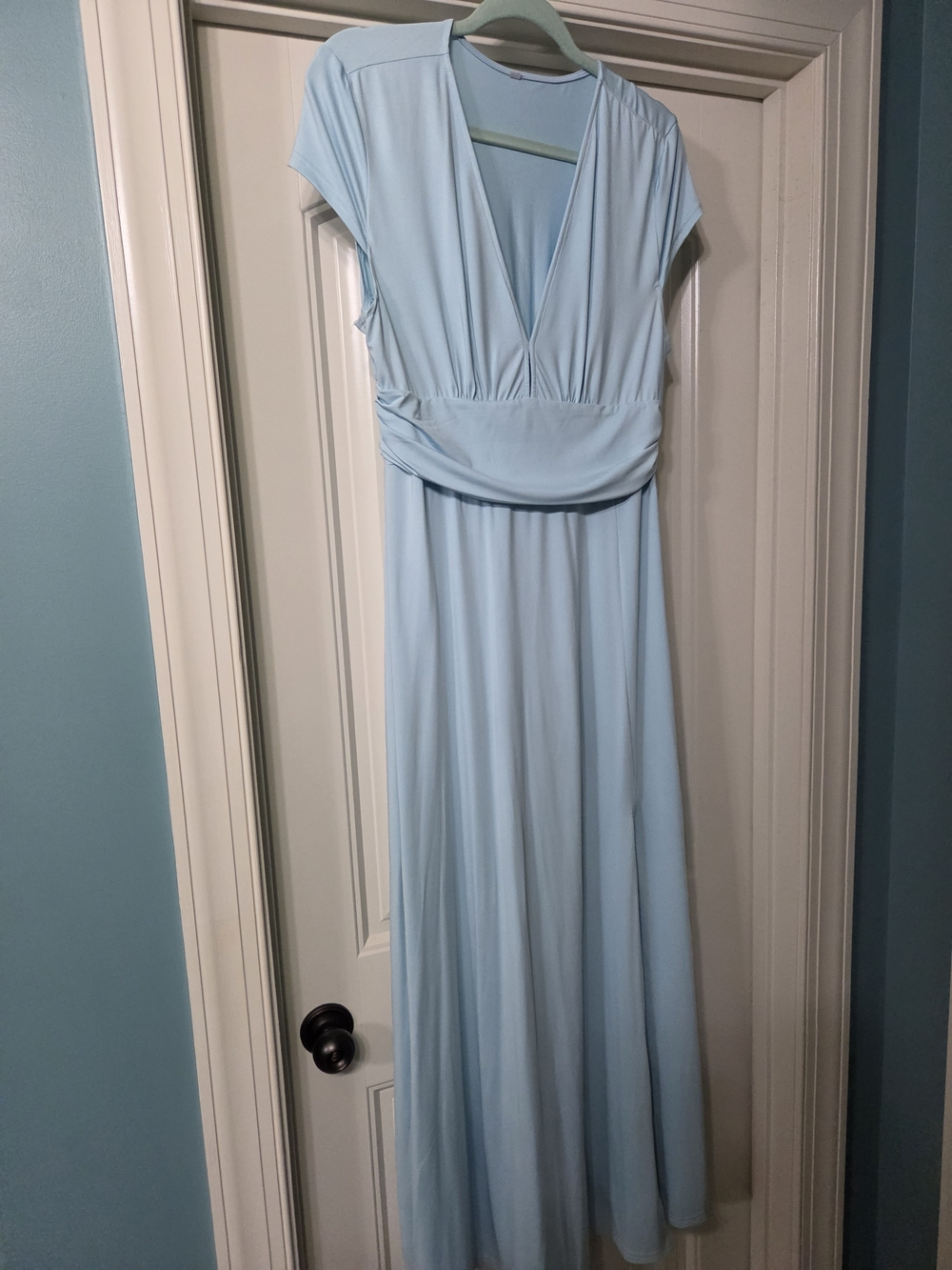 Light Blue Women’s V-Neck Maxi Dress